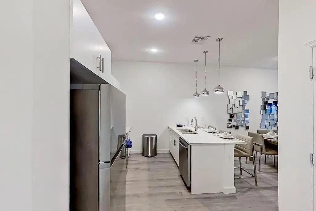 5 Bed Modern Family Home With Grill Davenport